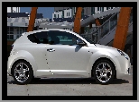 Alfa Romeo MiTo, Bok